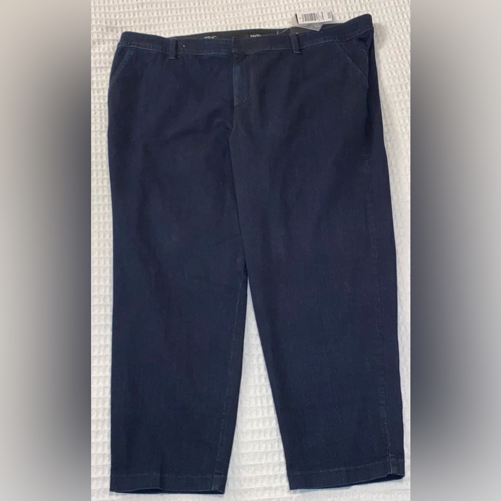 TORRID, Studio Denim, Comfort Flex Waist, Slim Taper, Size 22R, NEW with Tags